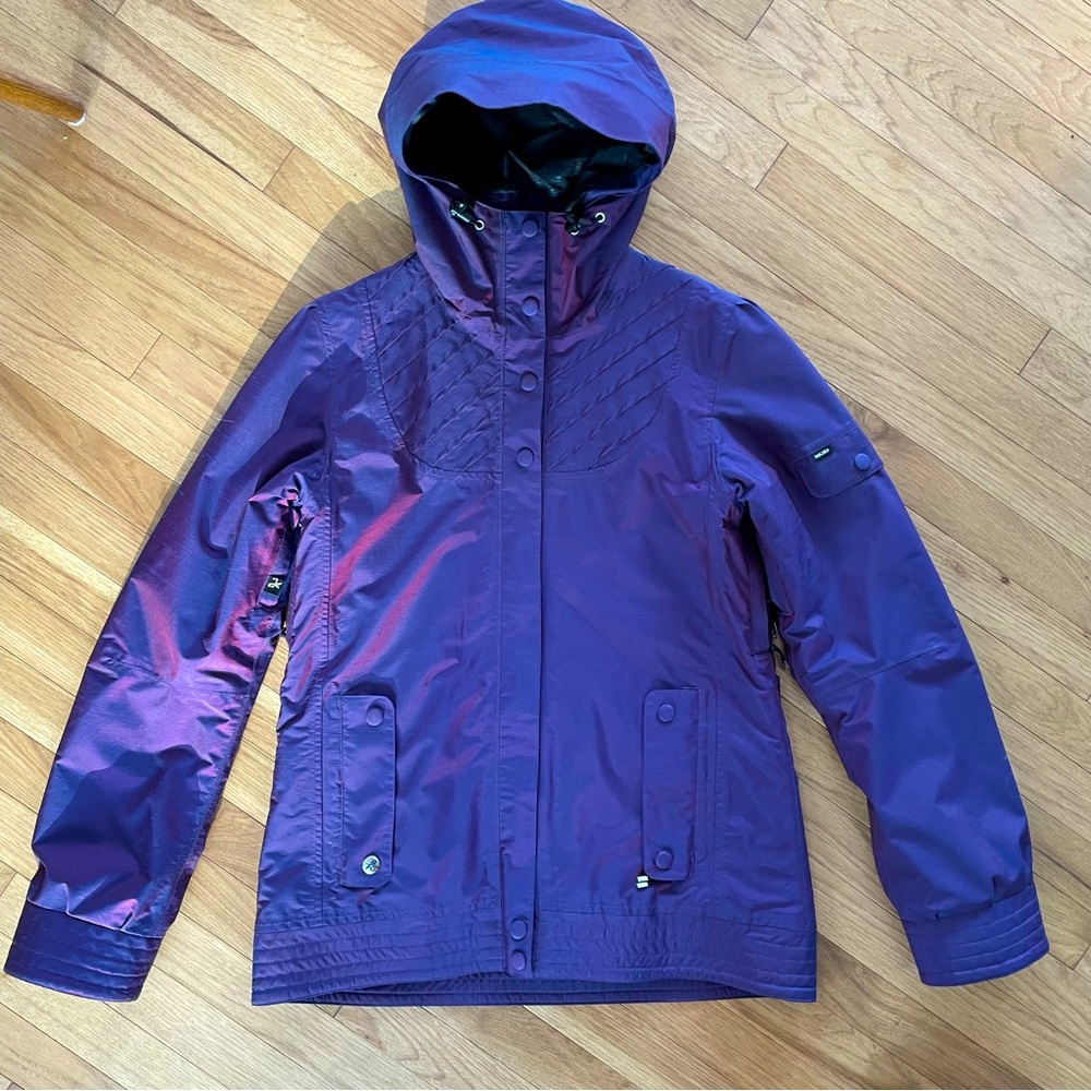 Large Snowboard jacket insulated purple Holden with snow skirt pit zips